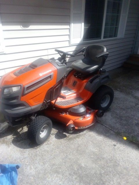 Husqvarna Rider/Catcher Attacmet