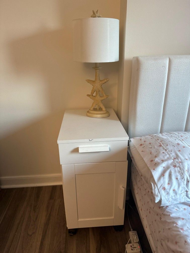 While Side Table With Wheels