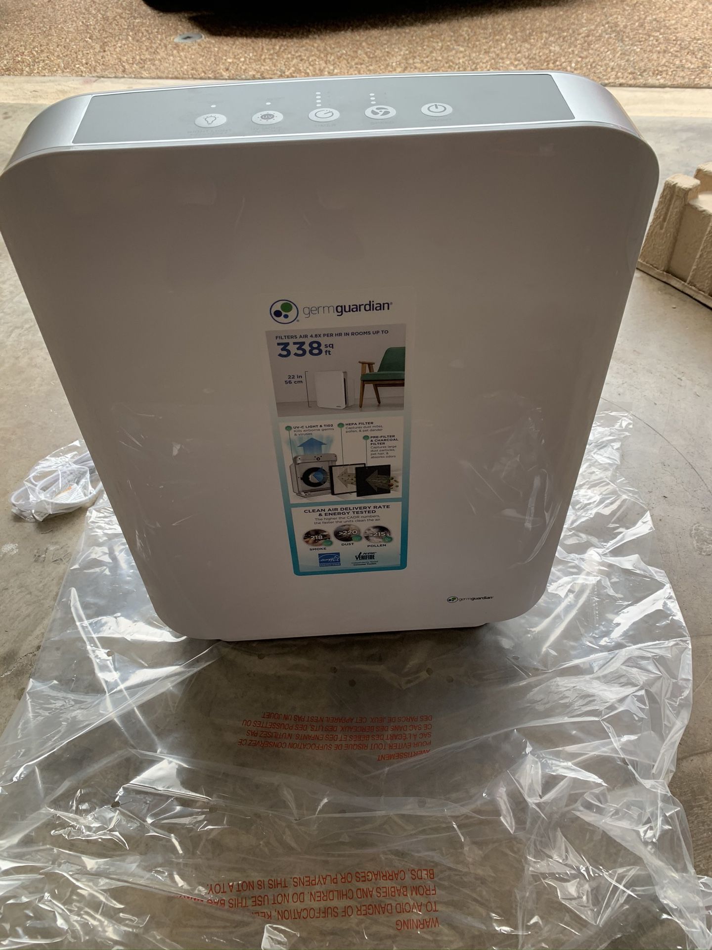 Air purifier 4 in 1 system. HEPA Filtration/UV-C Light
