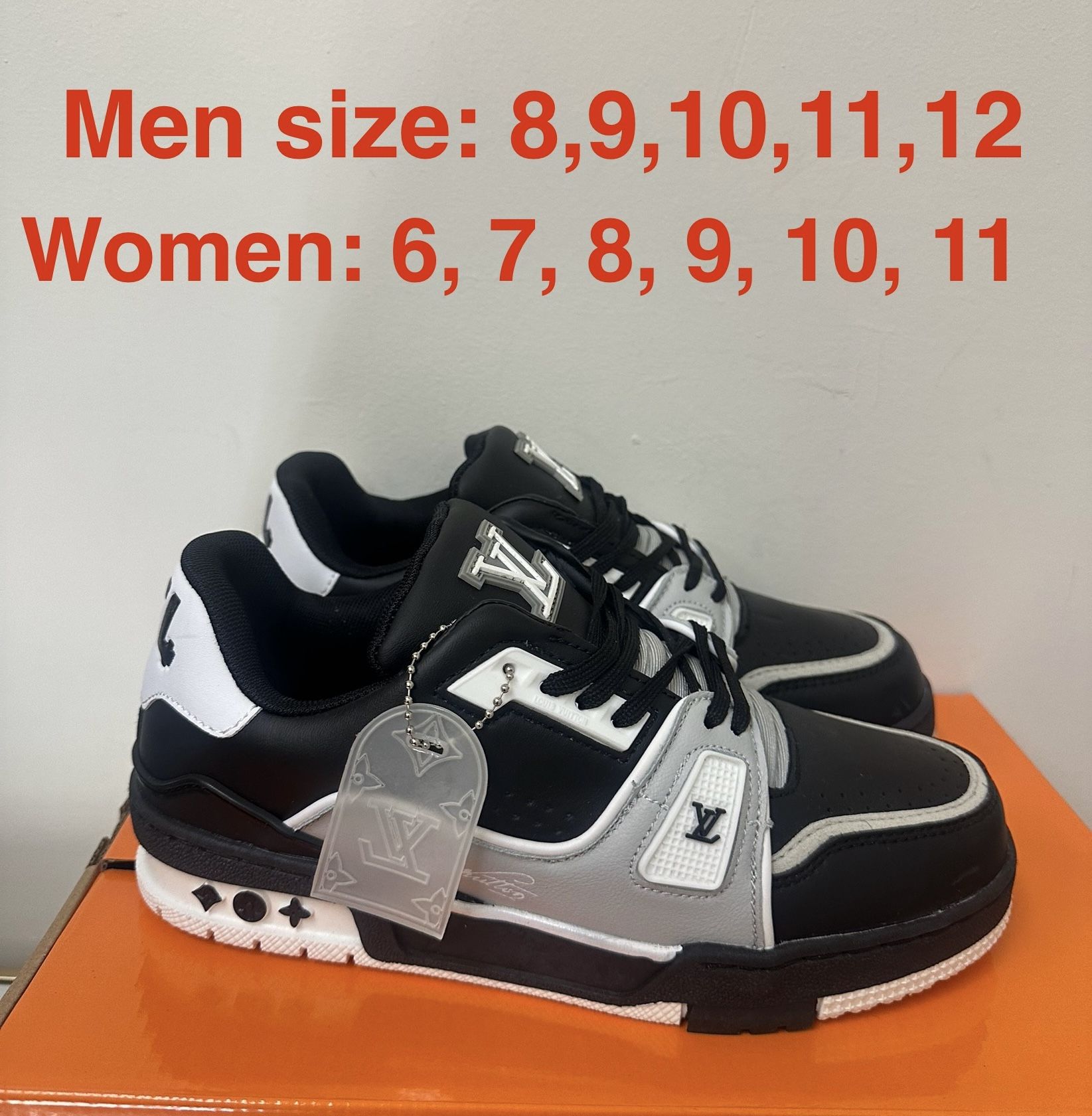 Louis Vuitton Trainer, Unisex, New