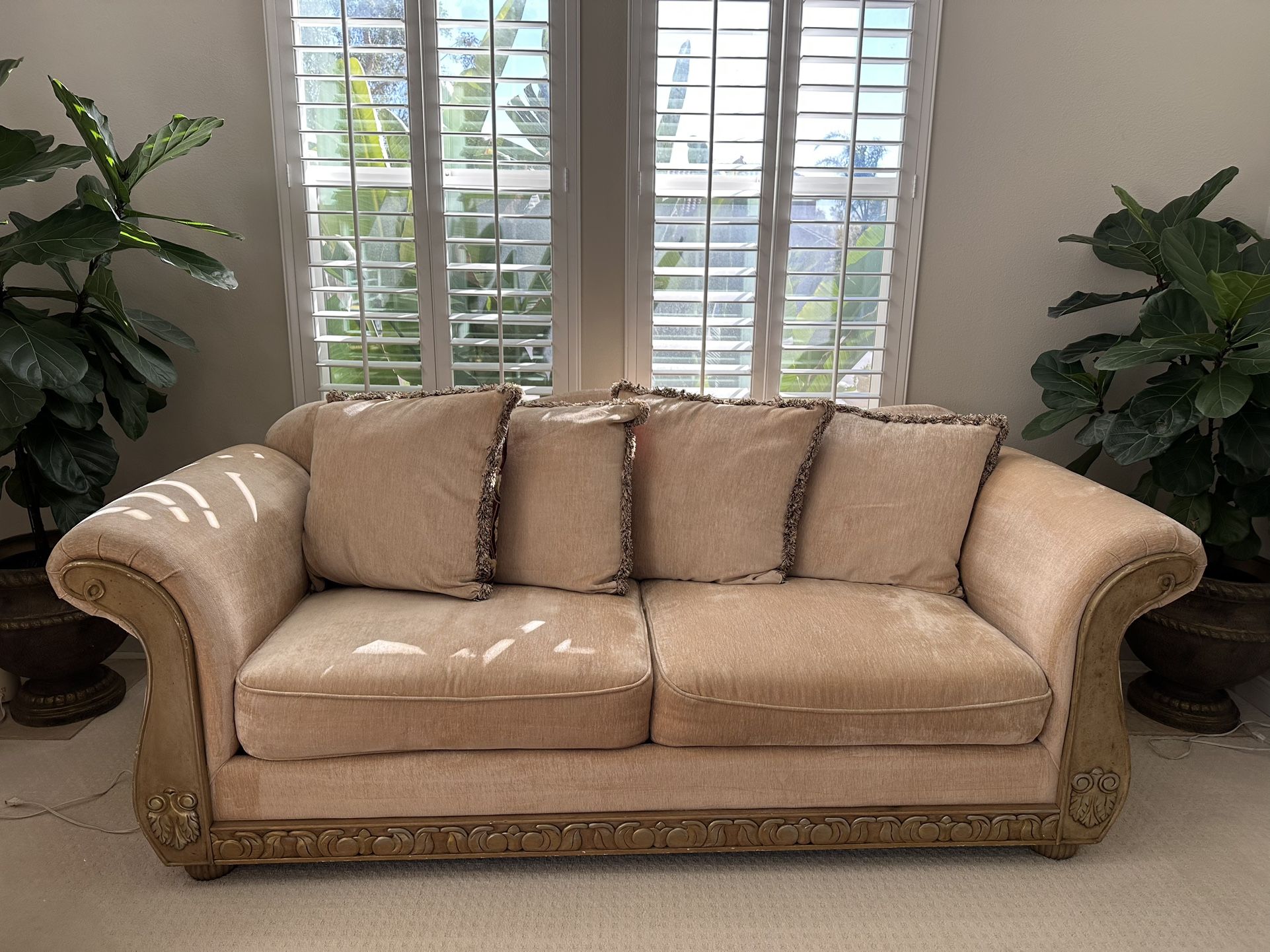 Sofa Set
