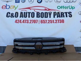 Volkswagen Tiguan 2012 2013 2014 2015 2016 2017 Front bumper grille grill original used OEM