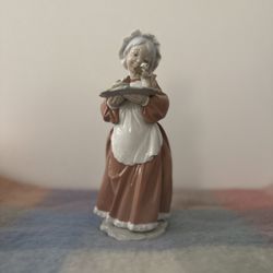Lladro - Mrs. Santa