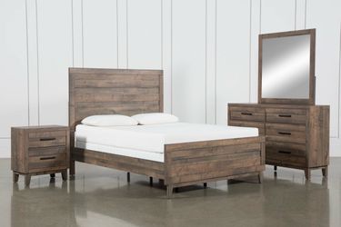 Twin full bedroom