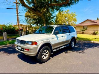 1999 Mitsubishi Montero sport