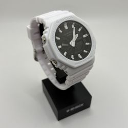 White/Black G-Shock GA2100