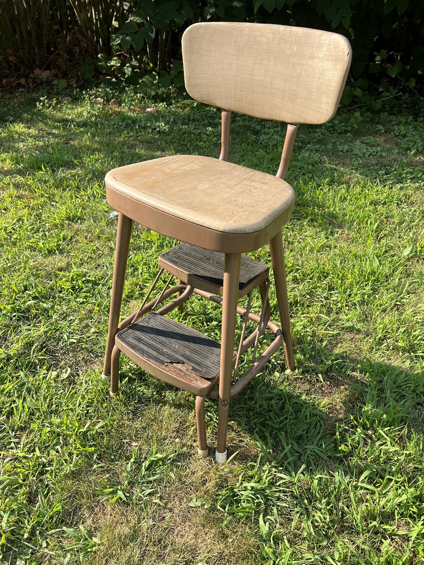 Vintage kitchen step stool