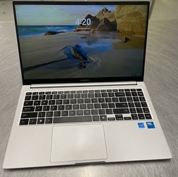 Laptop Samsung Galaxy Book4 2024