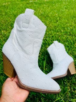 Women's Forever Pearl Booties