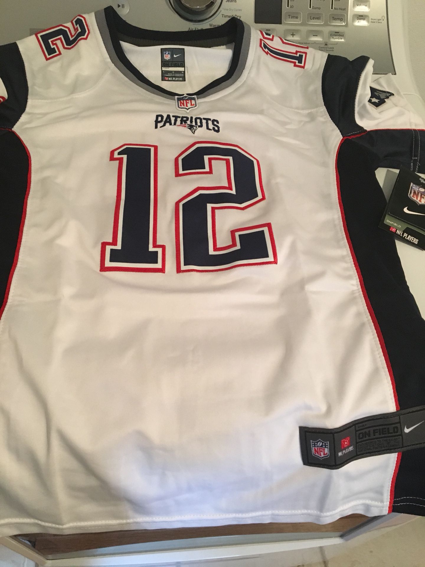 New England patriots jersey women’s large