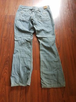 levis low rise boot cut jeans size 12