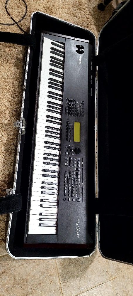 Piano Yamaha S 90