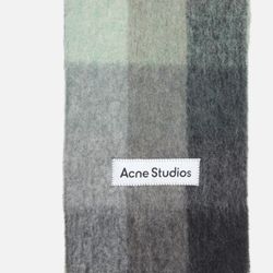 Ace studios Scarf