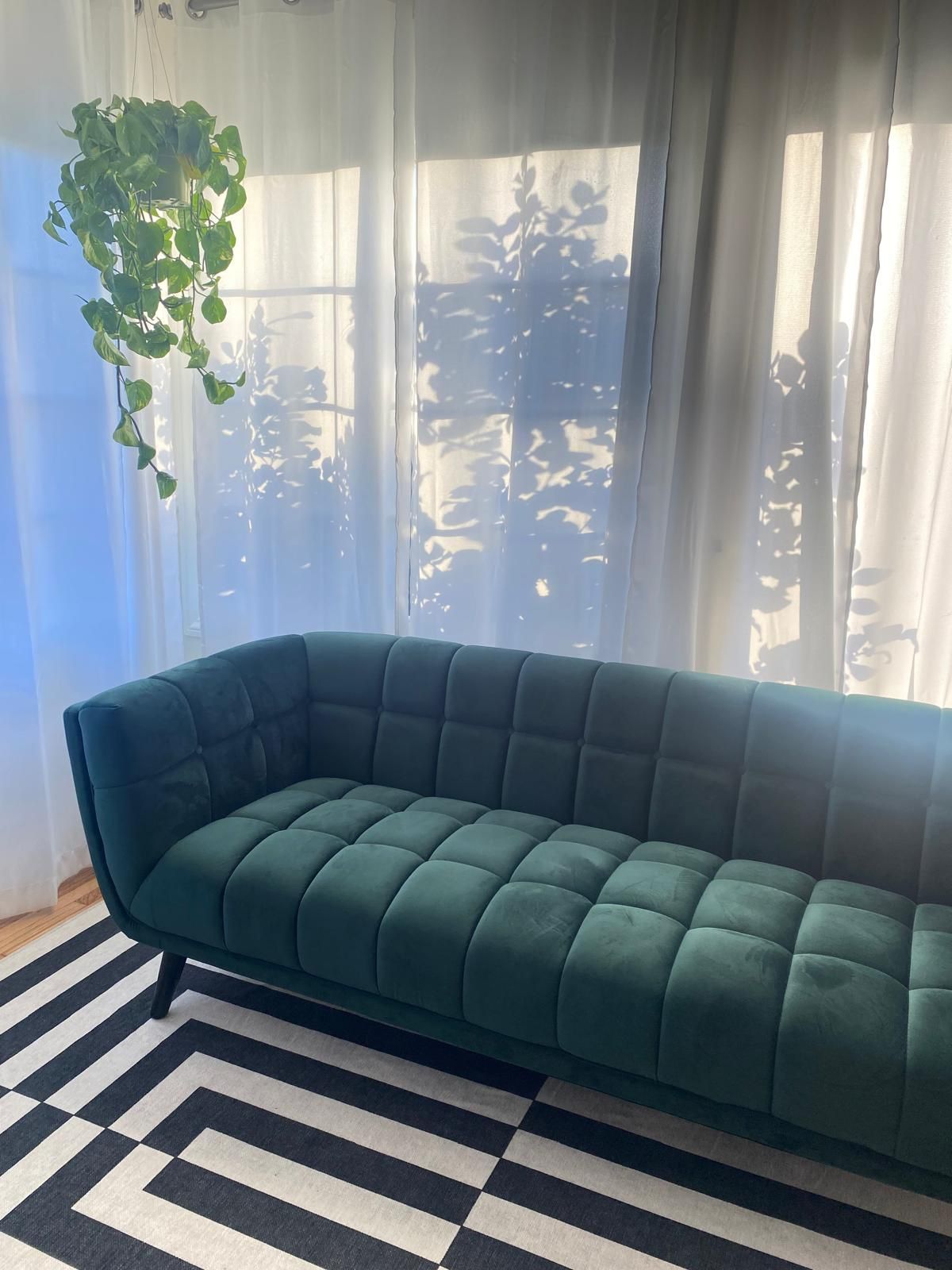 Beautiful Deep Green Velvet Sofa