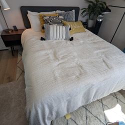 Queen Bed And Mid-Century Modern Bedframe W/Headboard