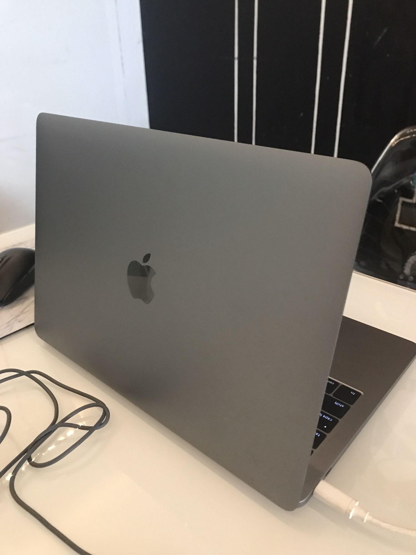 MacBook Pro new model 13inch