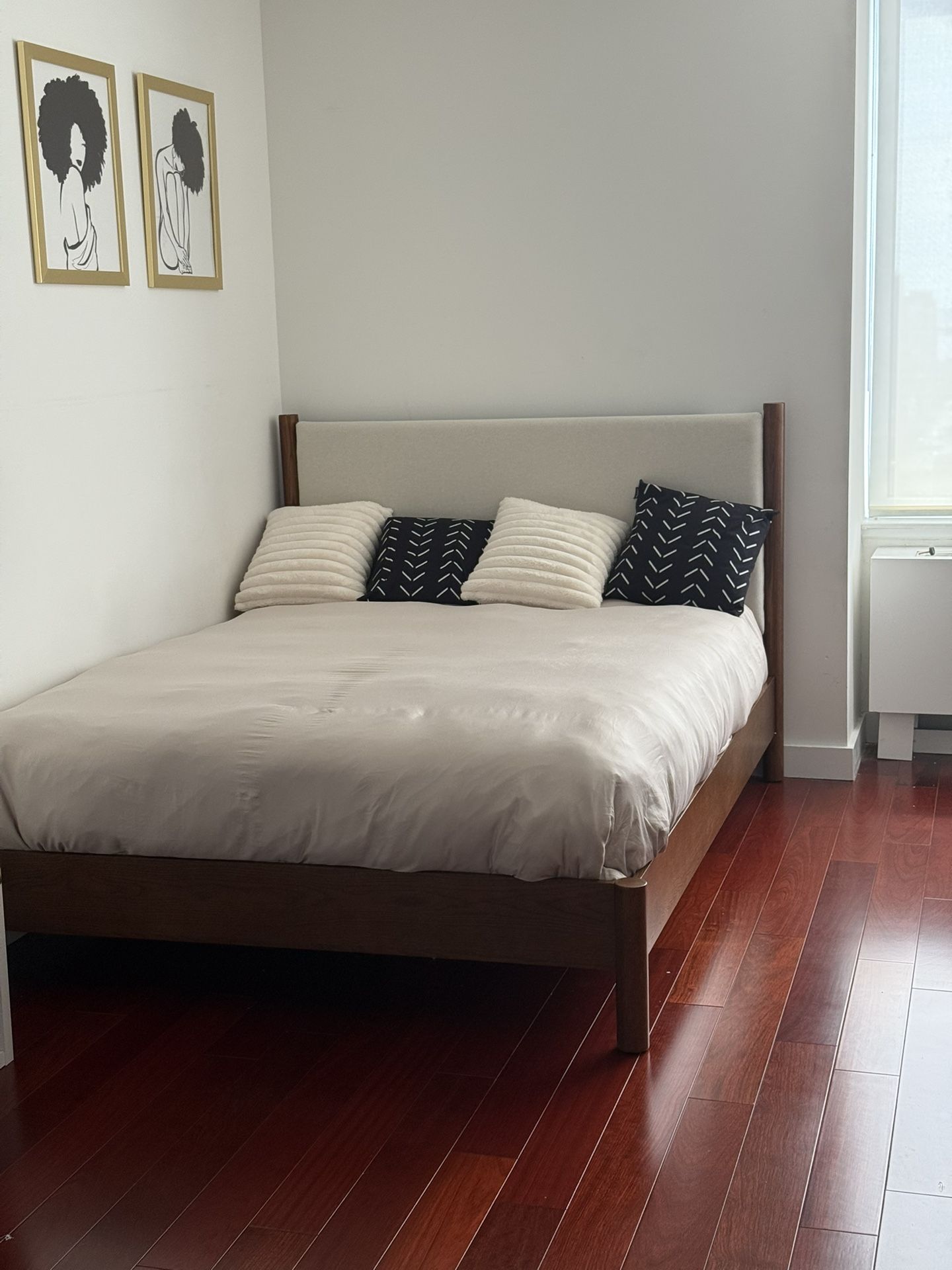 Queen Bed Frame 