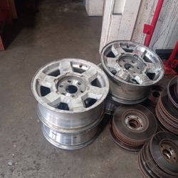 4 GMC STOCK RIMS $300