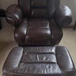 Swivel Chair with ottoman - leather