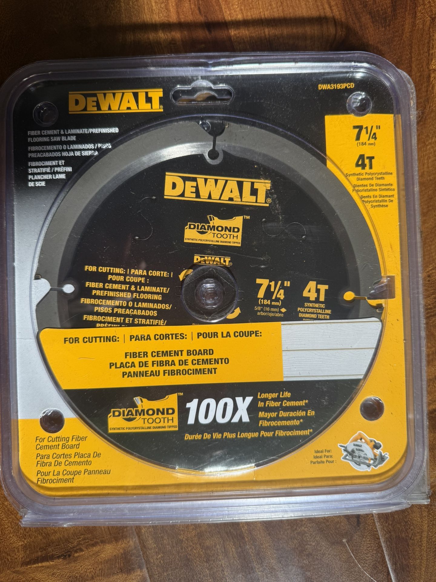 DeWalt DWA3193PCD 7-1/4" Fiber Cement & Laminate 4T Diamond Saw blade.Both $70