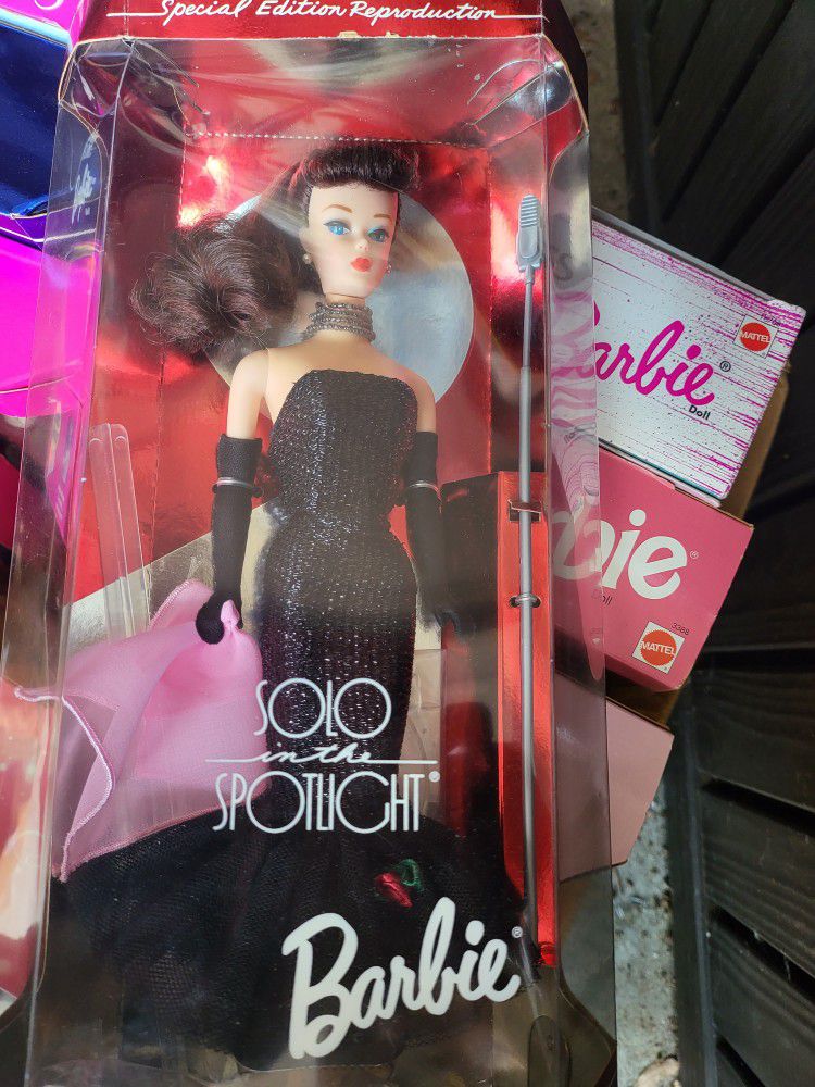 Barbie SOLO IN THE SPOTLIGHT
