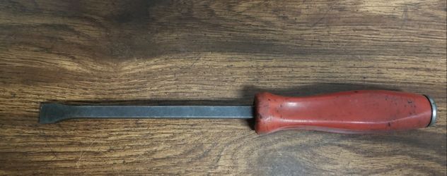 Snap On Striking Prybar