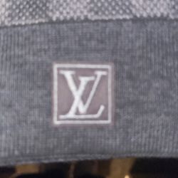 vuitton damier beanie grey