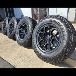 18" Chevy Silverado ZR2 Bison wheels OEM Goodyear tires