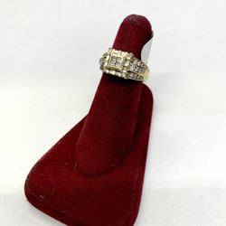 PERFECT 10K DIAMOND CLUSTER RING 