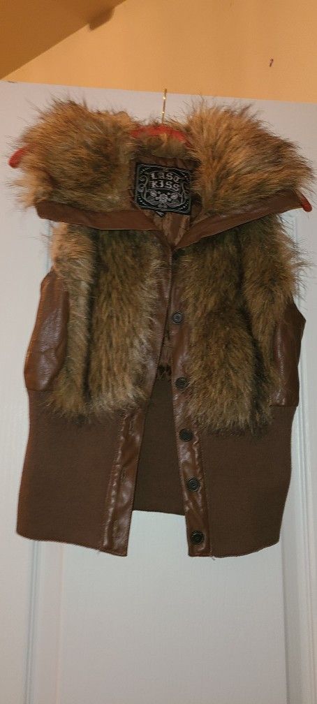 M Size Leather Fur Vest