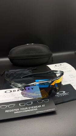OAKLEY RADAR EV PATH SUNGLASSES