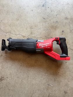 Milwaukee Super Sawsall ( New )