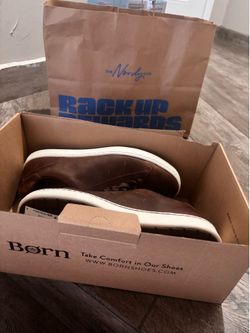 Men’s shoes size 9