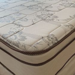 New Queen  Mattress And Box Spring 2pc 