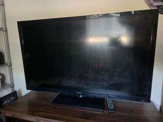 Insignia TV 45"