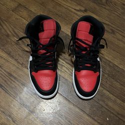 JORDAN 1s