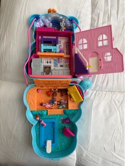 Polly Pockets