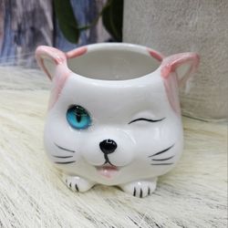 pink white kitty cat winking blue eye mini succulent flower planter ceramic pot makeup brush candle holder