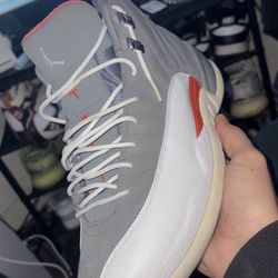 Cool Greys Size 9.5 , Trades Or Cash 