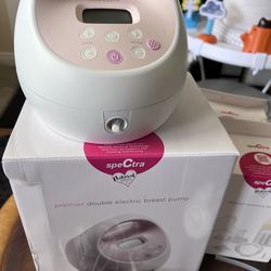 Spectra S2 breast pump with accessories