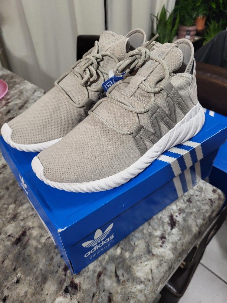 ADDIDAS tubular Dawn 61/2 Women