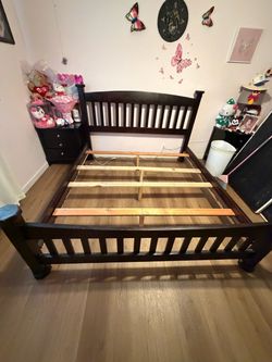 Cama de madera calkin