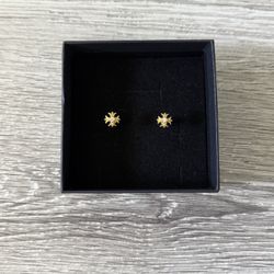 Chrome Hearts Gold Single Cross Earring
