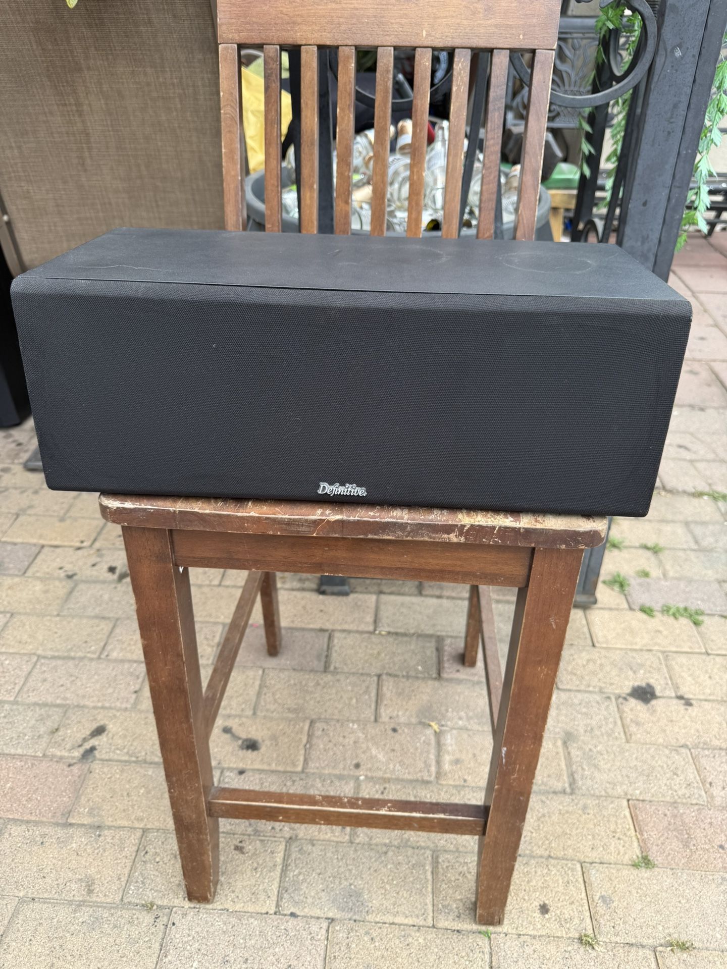 Definitive Technology Center Speaker 