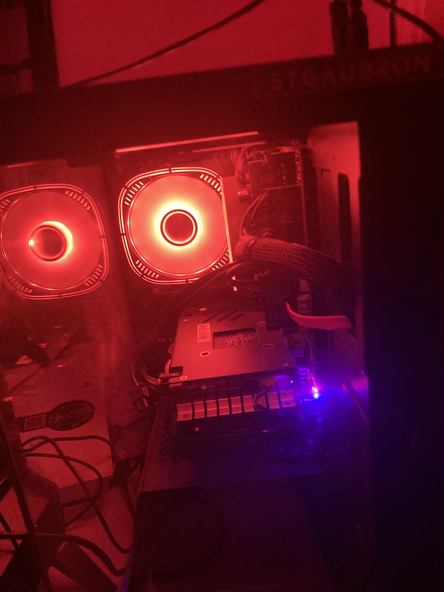 Stgaubron Gaming Pc