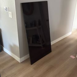 Samsung 65” TV With remote 