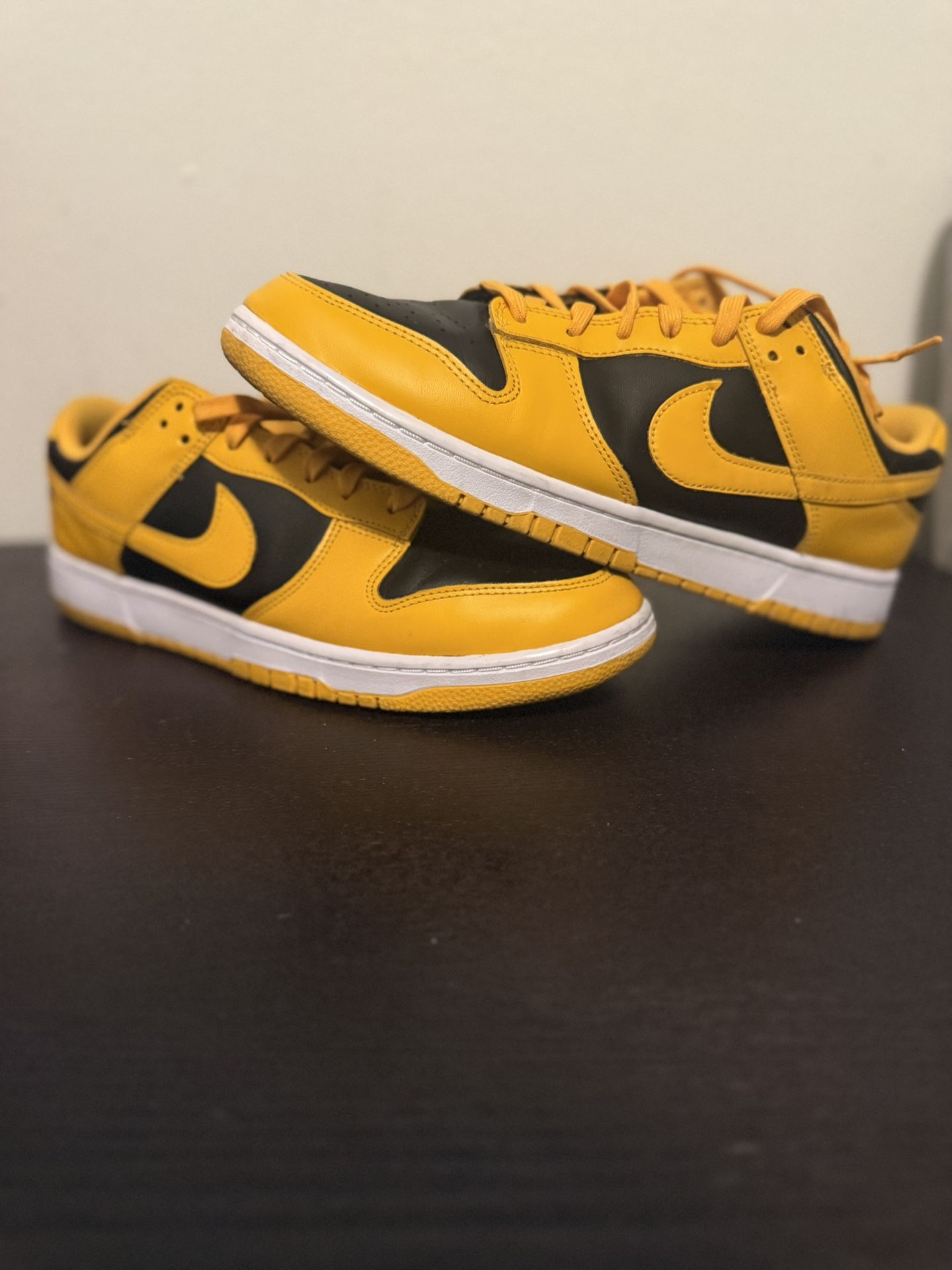 Nike Dunk Golden Rod