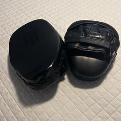 Hawks Punching  Mittens 