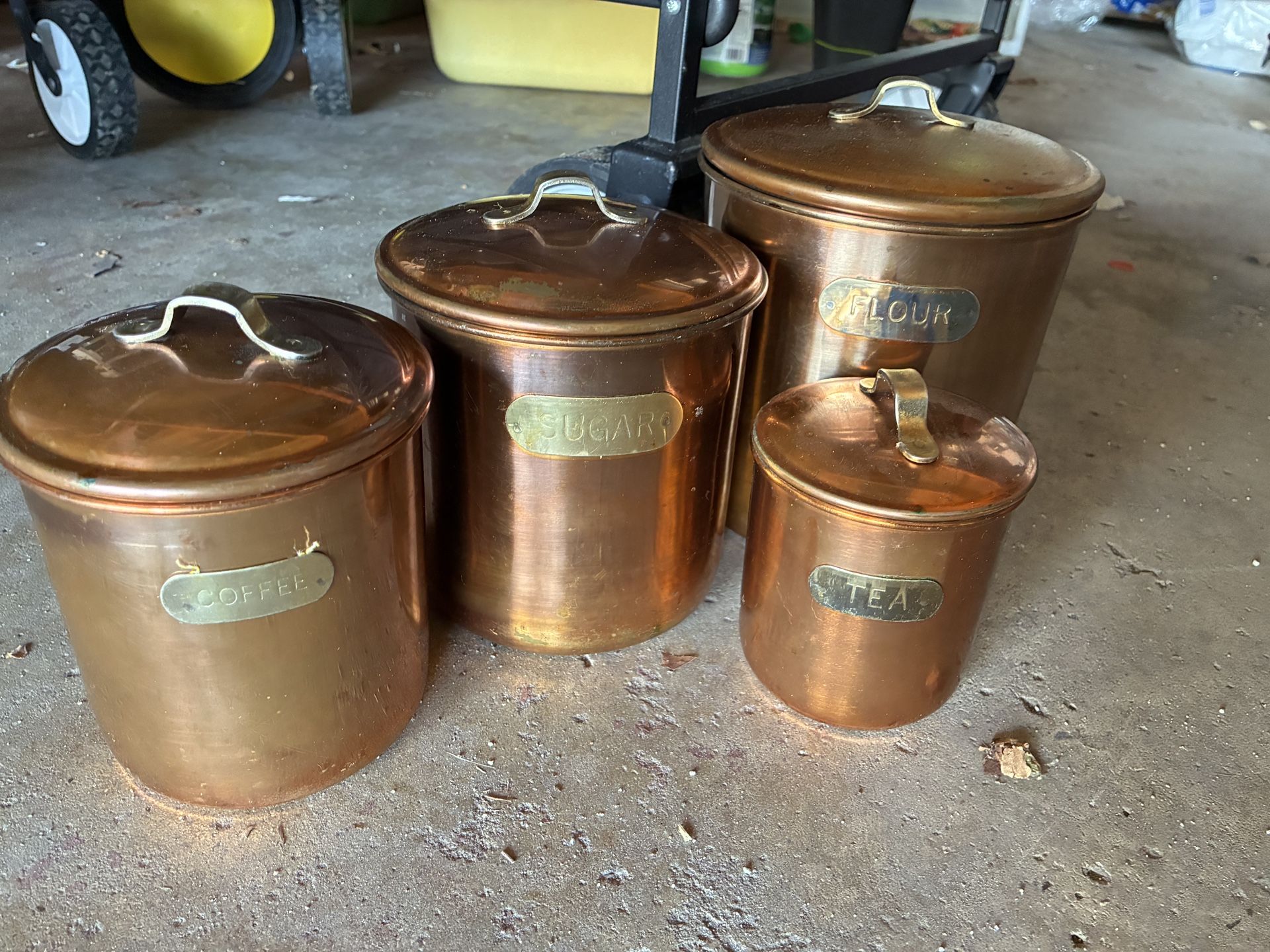 Copper Containers