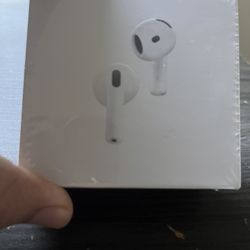 AirPods 4 With Active Noise Cancellation